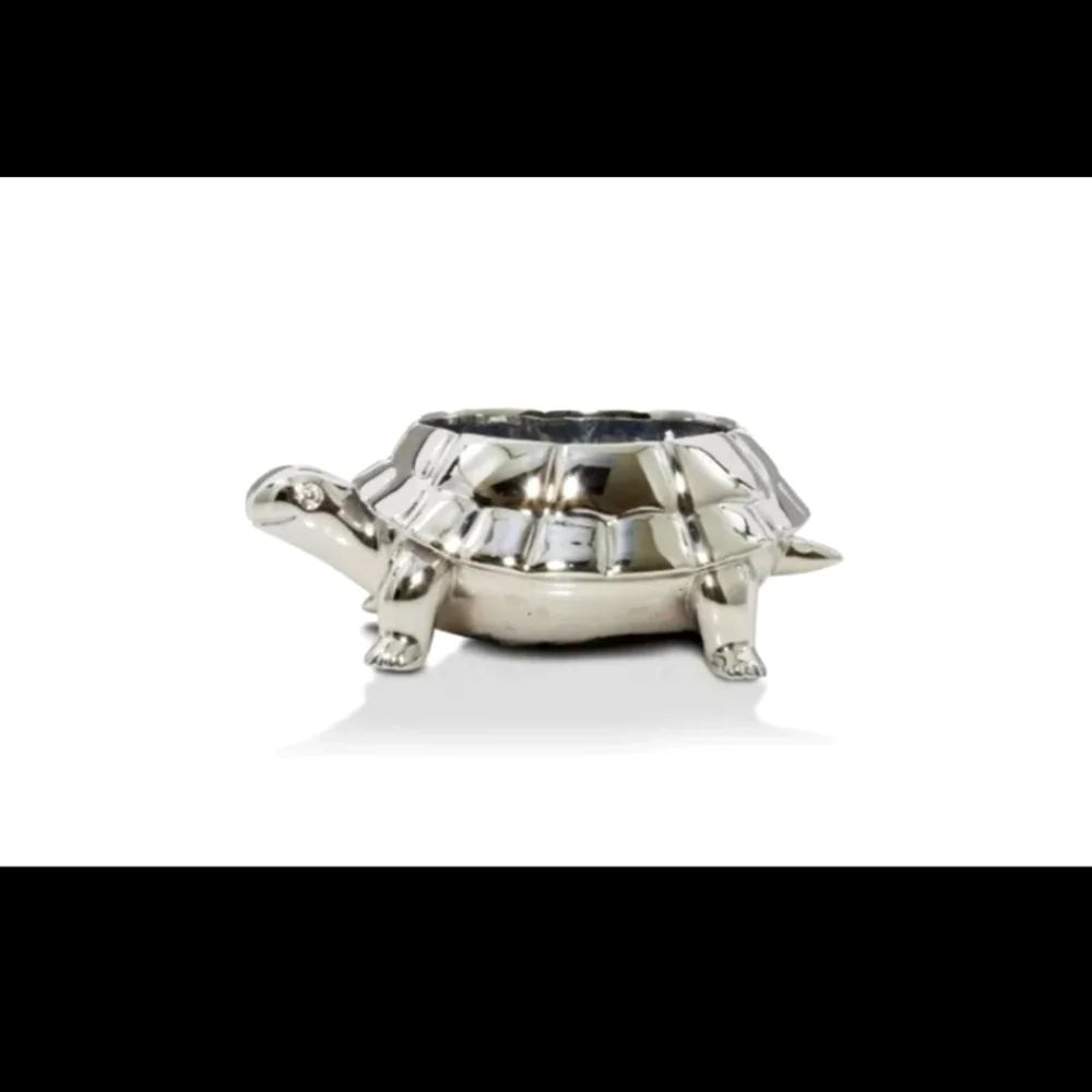 YANKEE CANDLE SILVER TURTLE TEALIGHT HOLDER BNWT RETIRED 2024